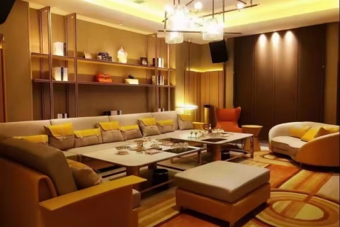 三亚骊骏会KTV招聘模特,提供住宿/报销路费,行业精英共创职场辉煌盛世